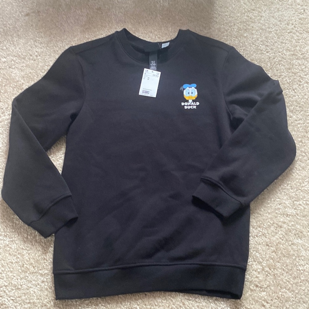 Brand new Donald Duck sweater